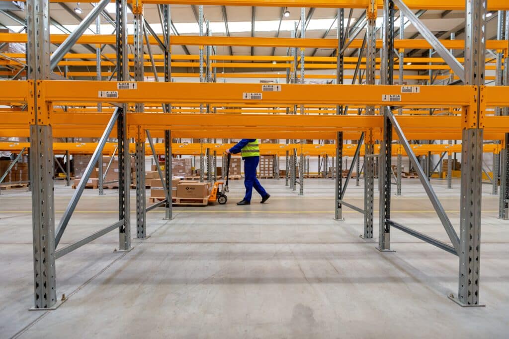 What are the 3 best skills for a warehouse worker to add to their resume? - Wood Personnel Services